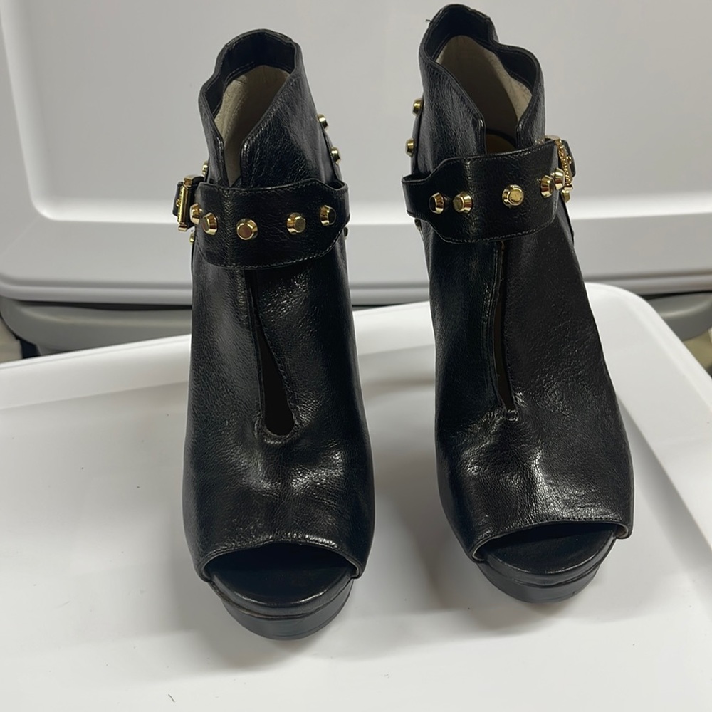 Michael Kors black leather heels with gold studs size 6